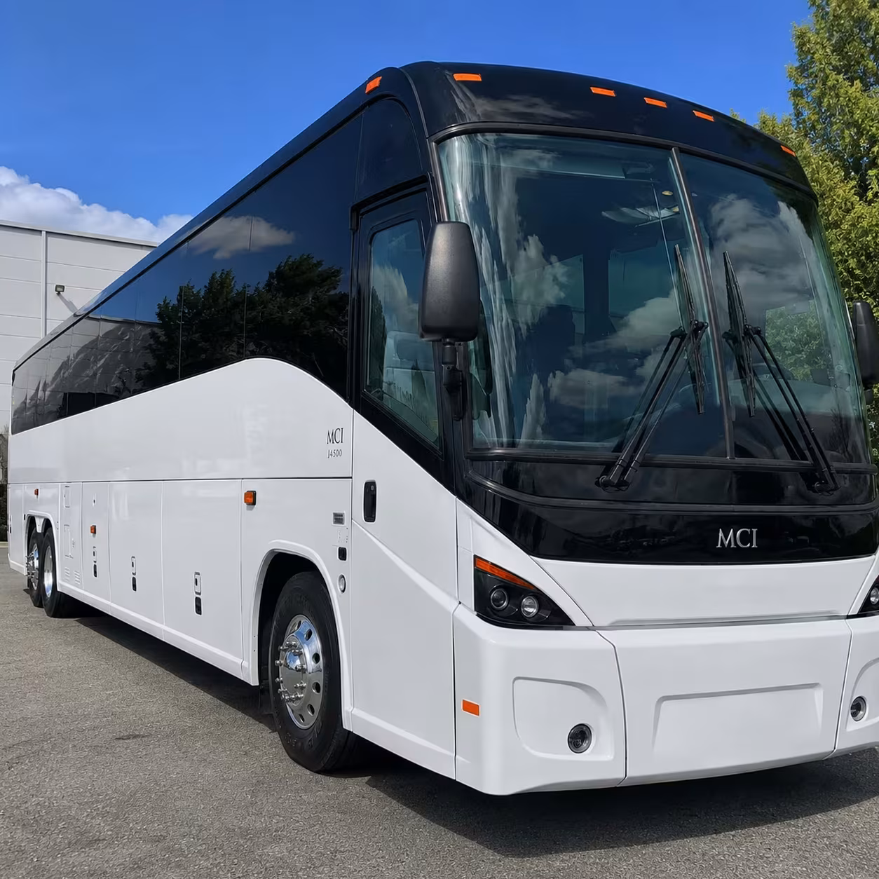 alhambra employee shuttle buses to downtown los angeles