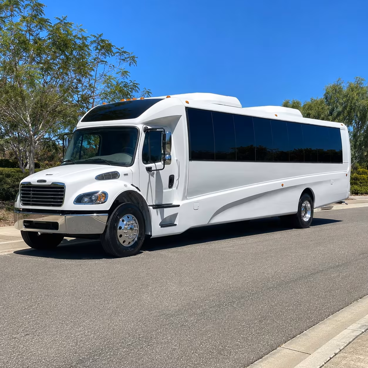 minibus rentals for alhambra team events and client outings